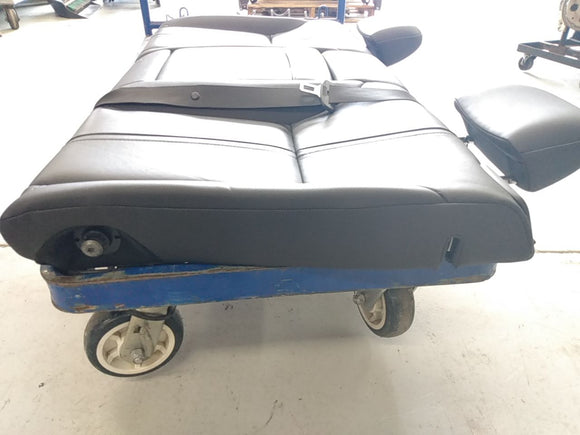 Saab 9-5 Rear Seat Back Rests