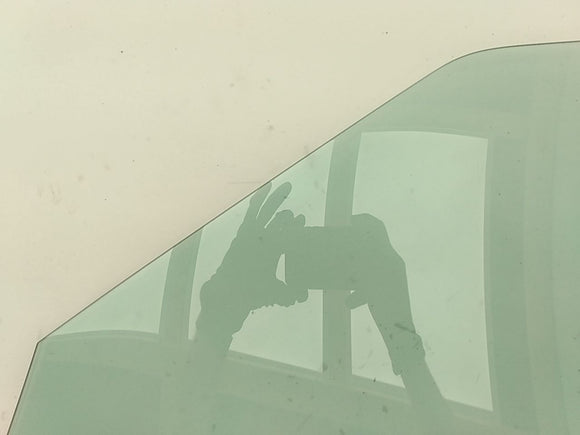 Saab 9-5 Front Right Door Glass