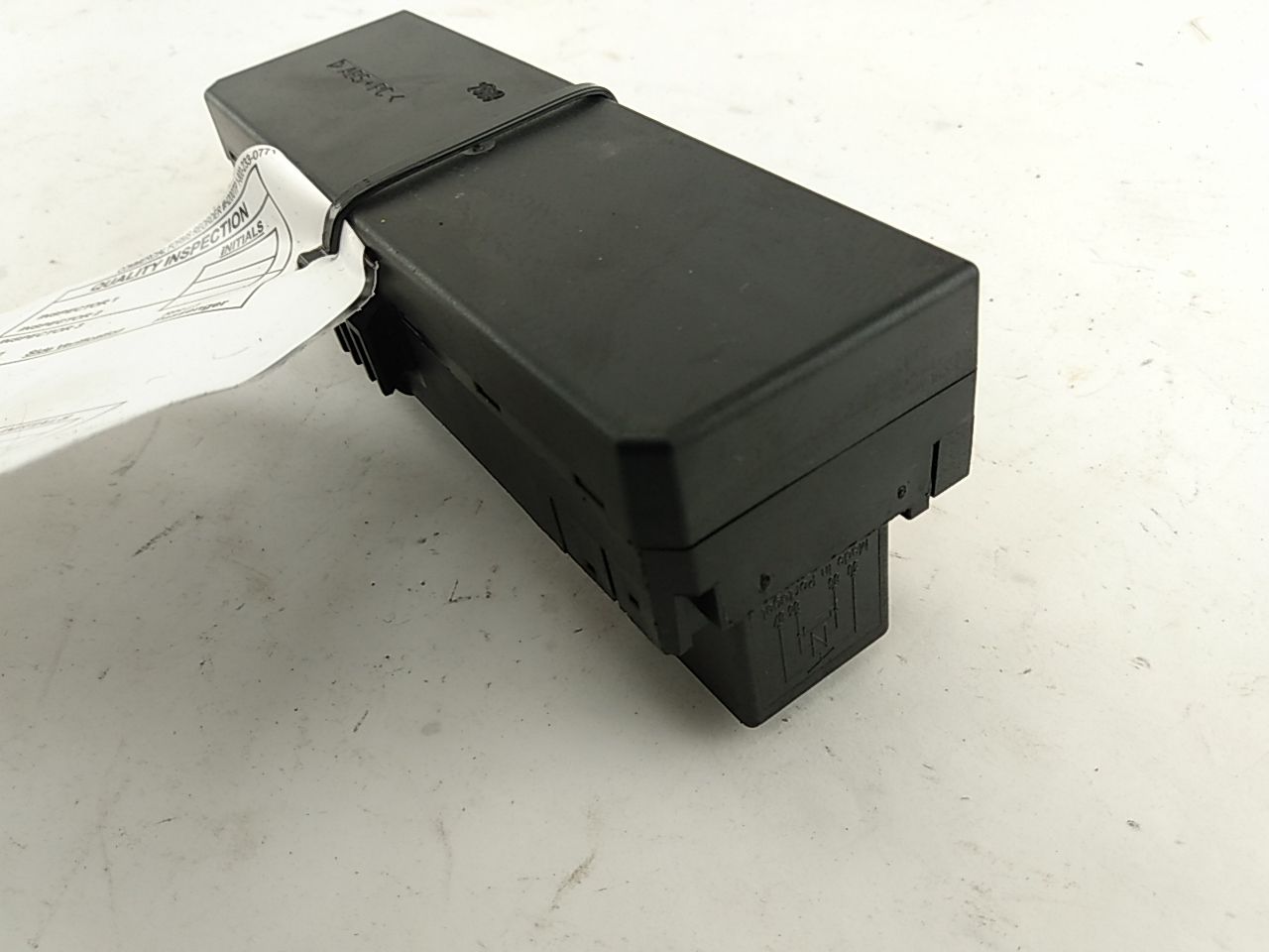 Mercedes CLK320 Front Right Cabin Fuse Box