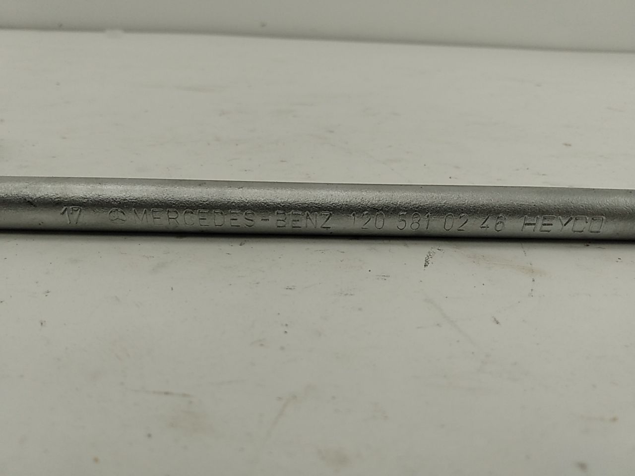 Mercedes CLK320 Lug Wrench