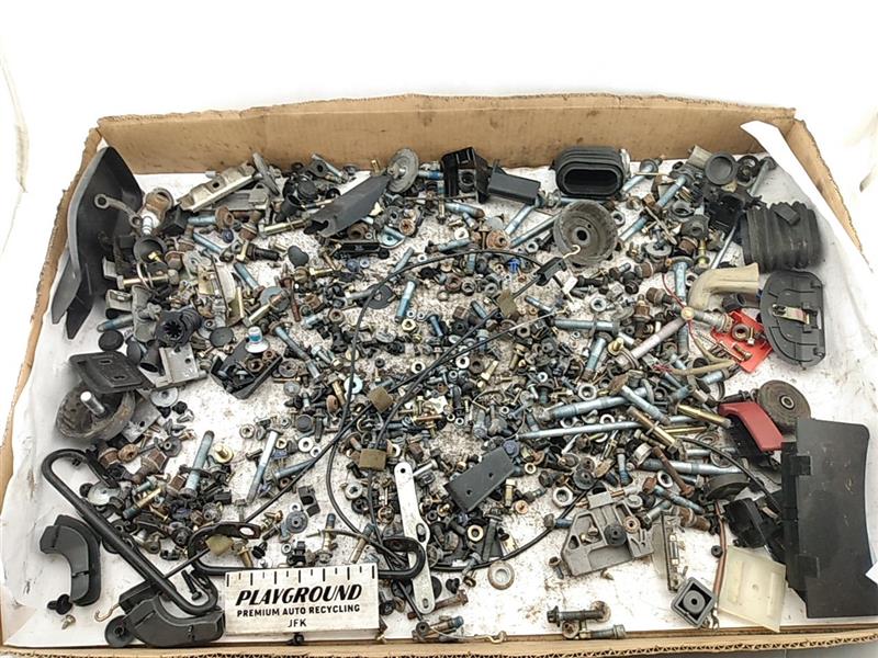 Mercedes CLK320 Dismantling Hardware