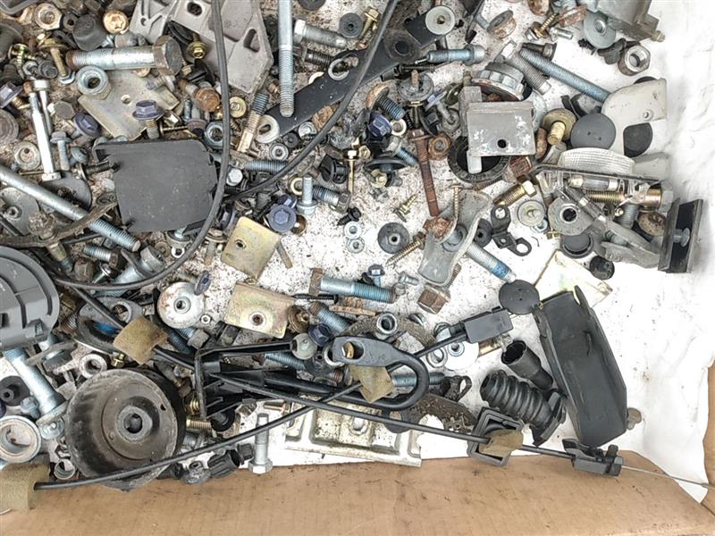 Mercedes CLK320 Dismantling Hardware