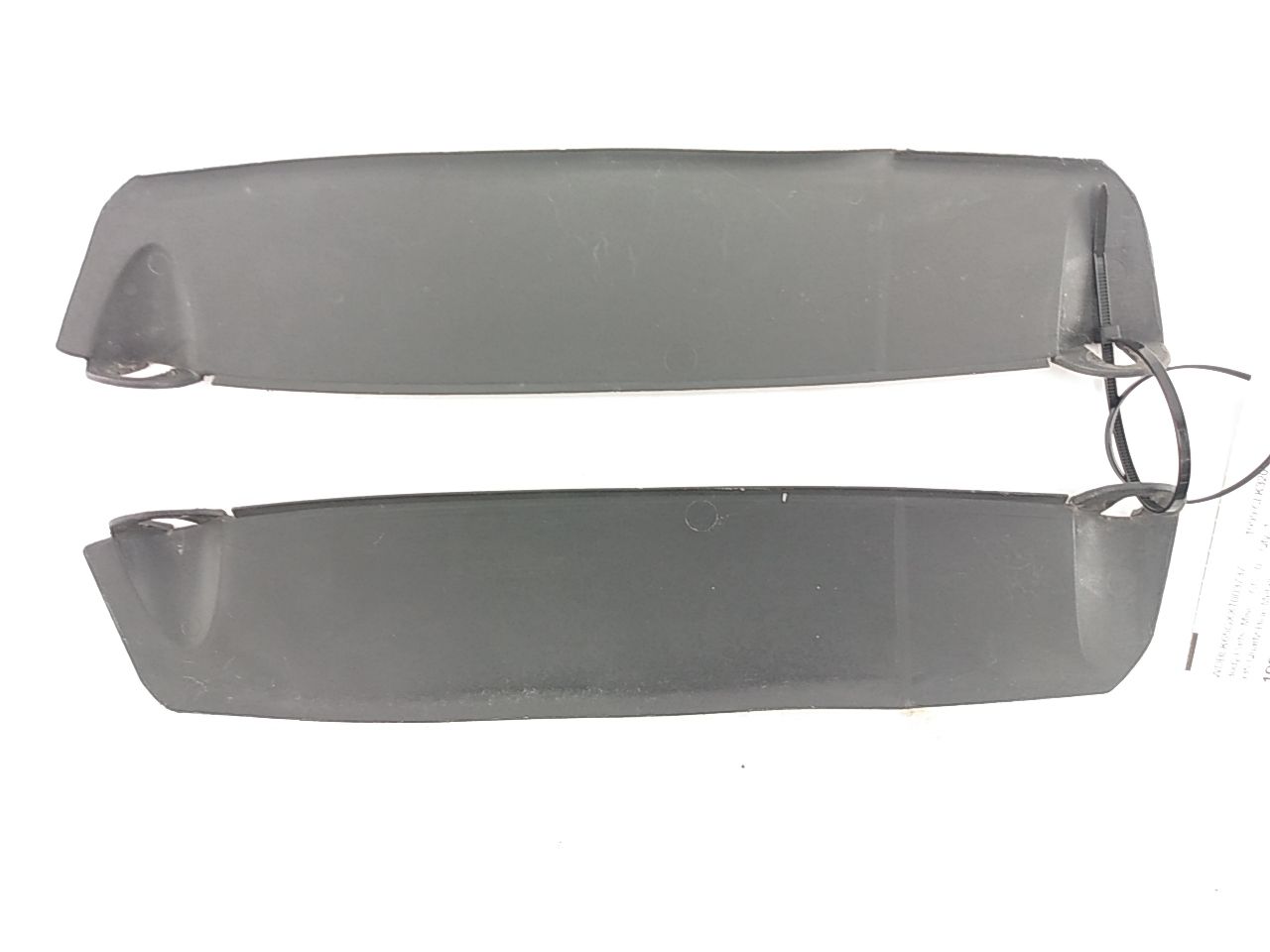 Mercedes CLK320 Front Fender Seal Set