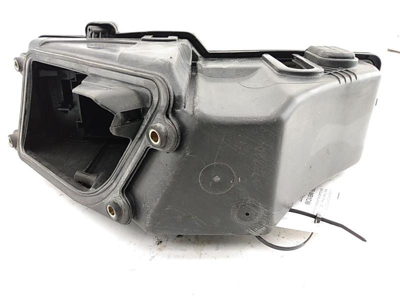 Mercedes CLK320 Engine Fuse Box Housing