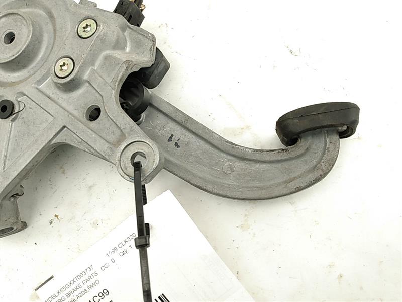 Mercedes CLK320 Emergency Brake Pedal Assembly