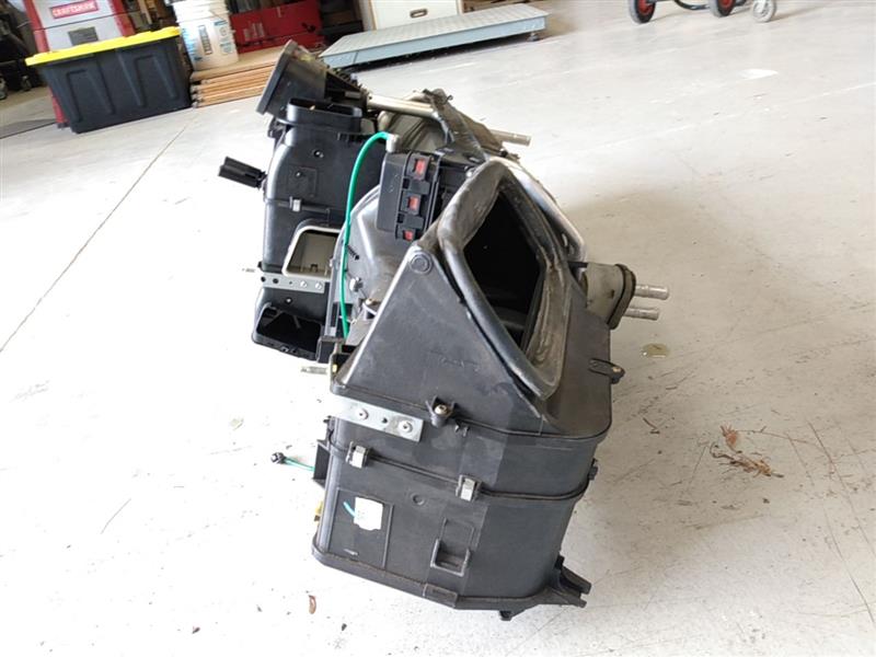 Chrysler Crossfire Heater & AC Assembly