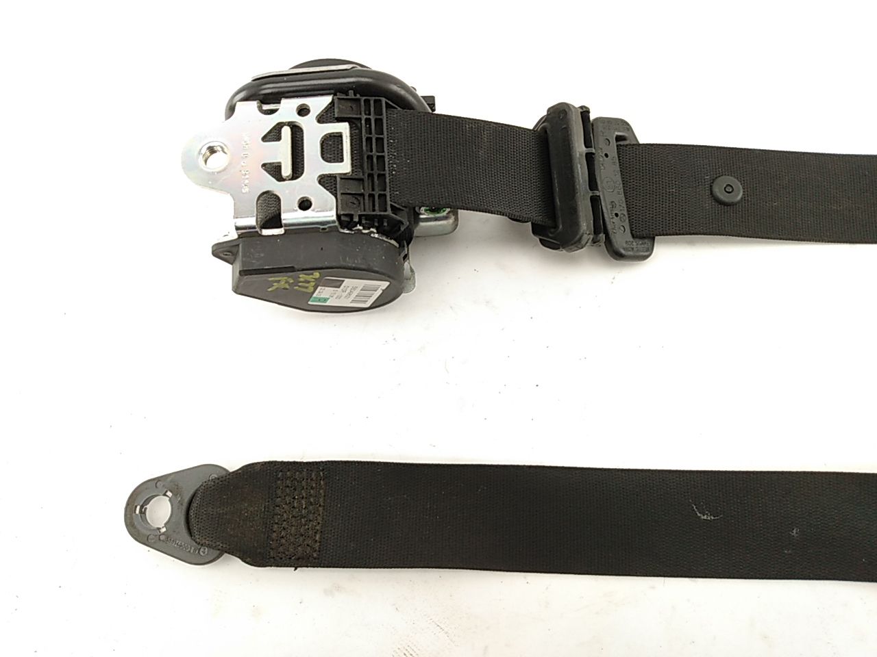 Chrysler Crossfire Front Seat Belt Retractor Set