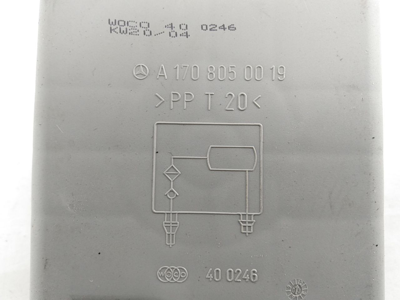 Chrysler Crossfire Front Right Vacuum Valve