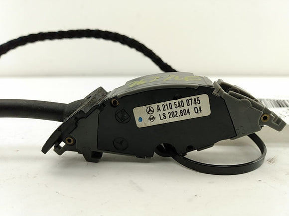 Chrysler Crossfire Cruise Control Switch