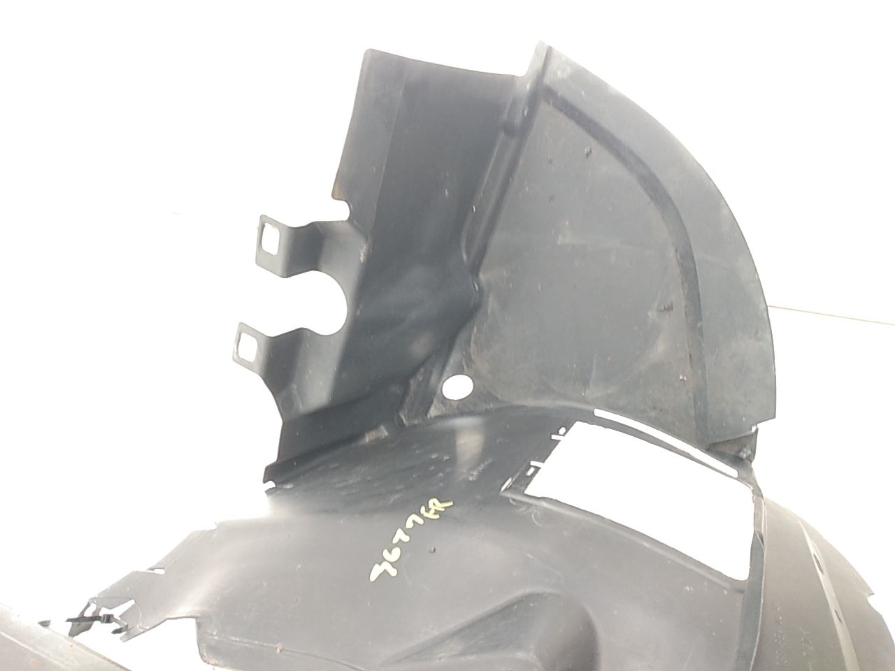 Chrysler Crossfire Front Right Lower Fender Liner