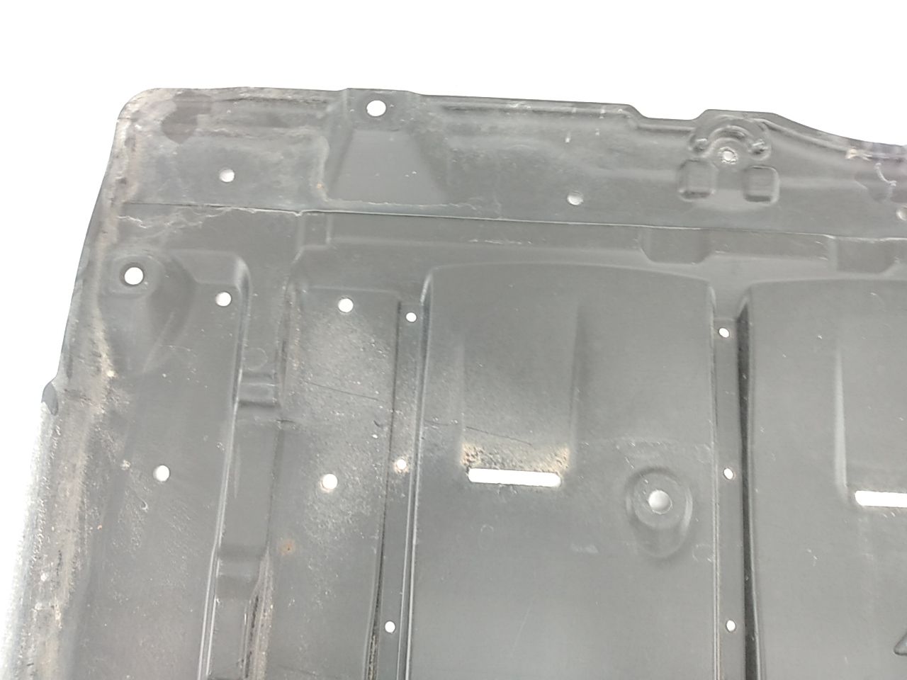 Nissan Leaf Center Under Car Shield