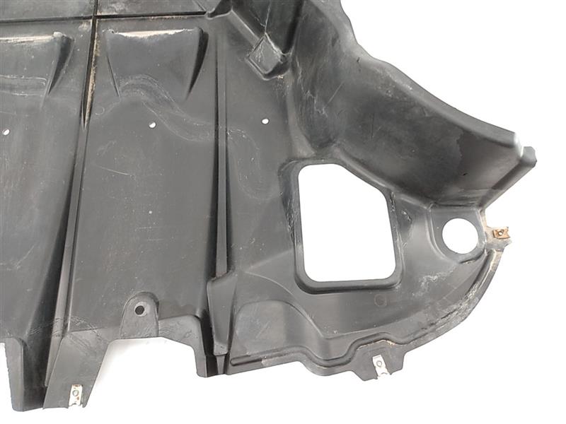 Nissan Leaf Rear Center Under Car Shield