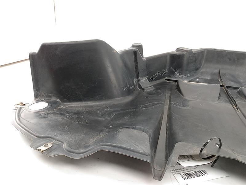 Nissan Leaf Rear Center Under Car Shield