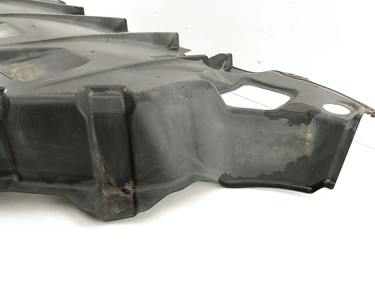 Nissan Leaf Rear Center Under Car Shield