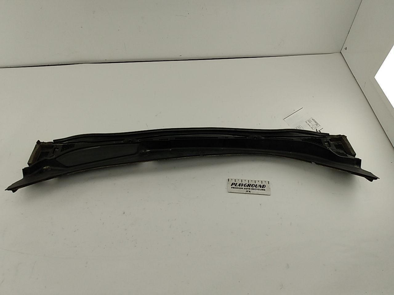 Nissan Leaf Windshield Cowl Vent Panel