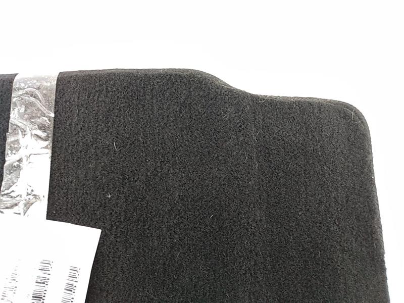 Mercedes SLK230 Front Right Floor Mat - 0