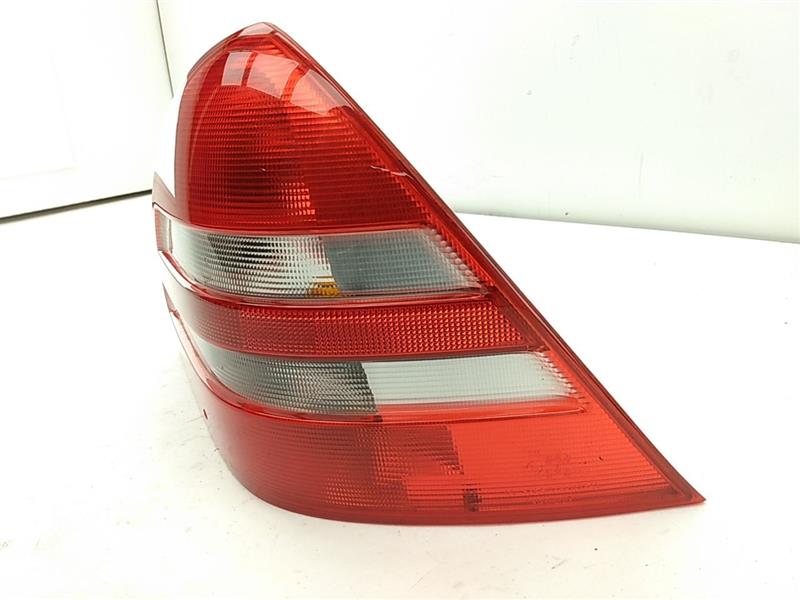 Mercedes SLK230 Rear Right Tail Lamp Assembly