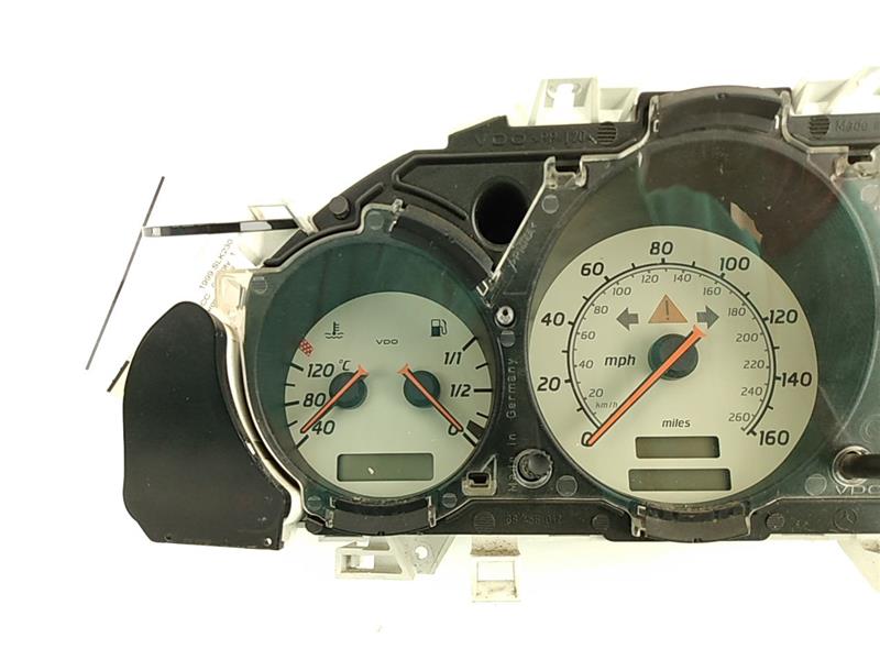 Mercedes SLK230 Instrument Cluster