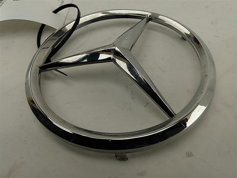 Mercedes SLK230 Front Emblem