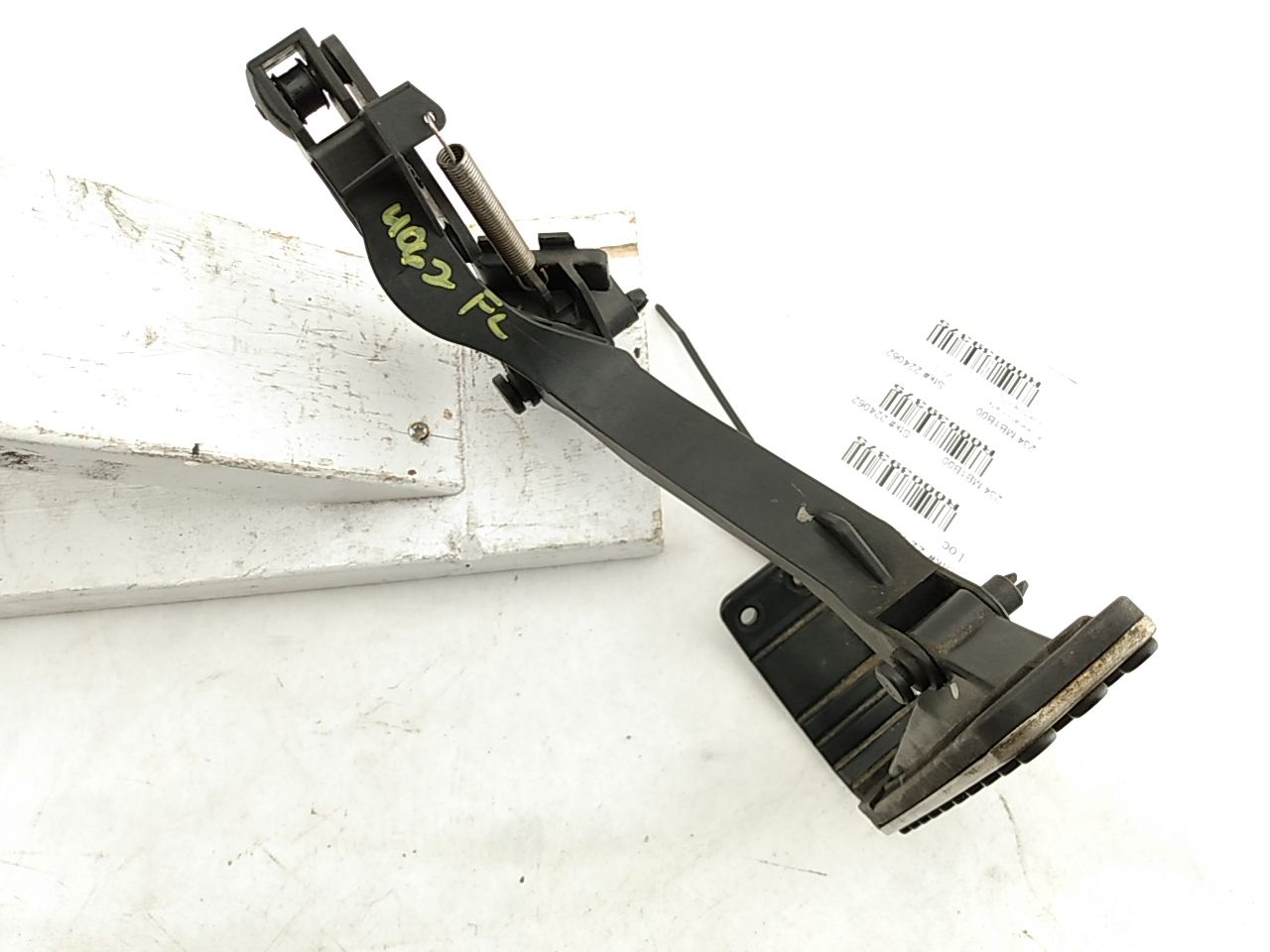 Mercedes SLK230 Gas Pedal Assembly - 0