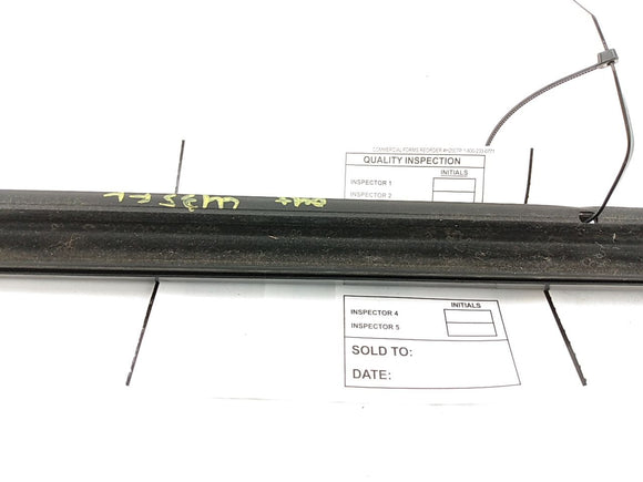 Hummer H3 Front Left Outer Window Sweep