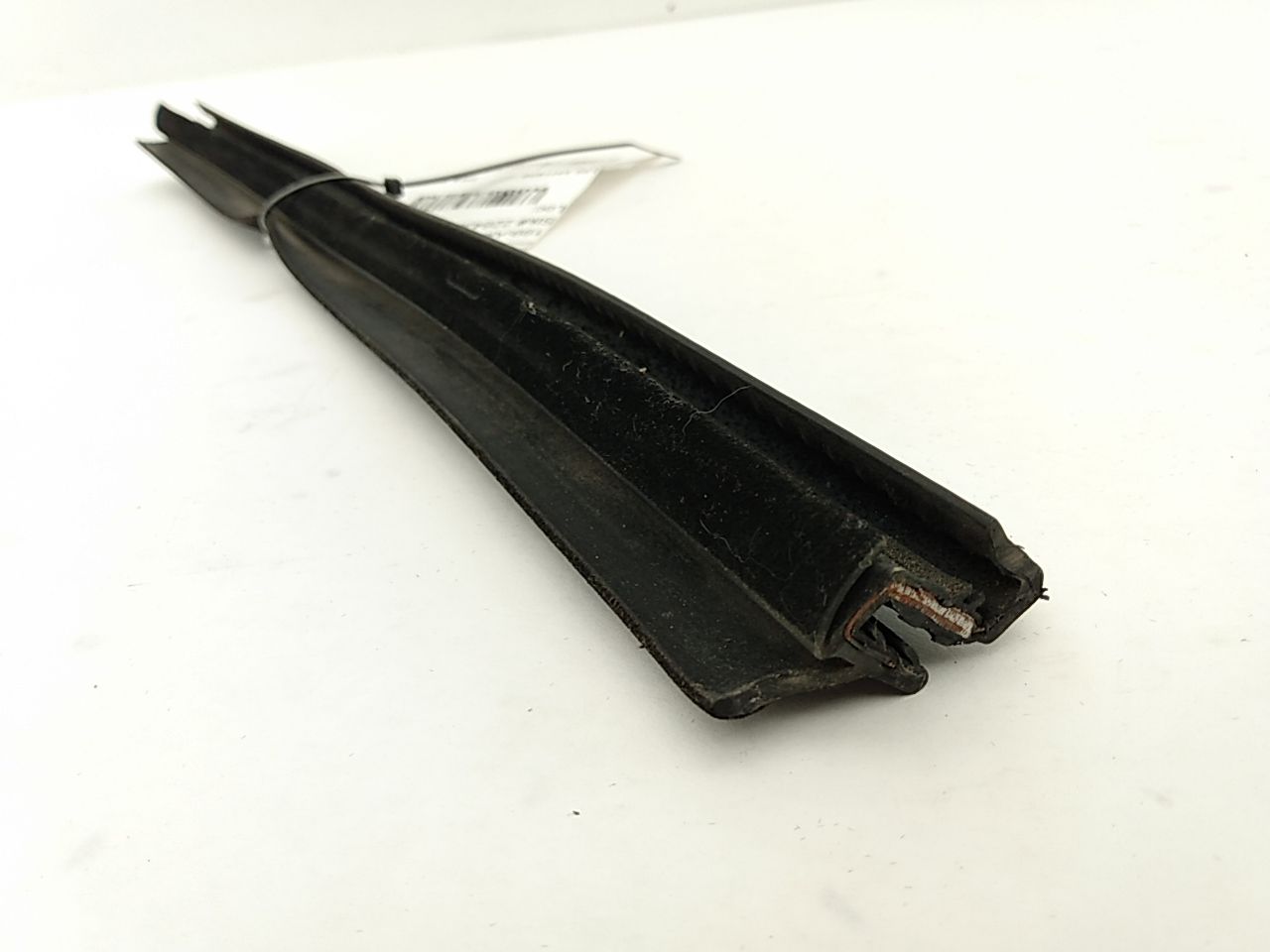 Hummer H3 Rear Left Inner Window Sweep