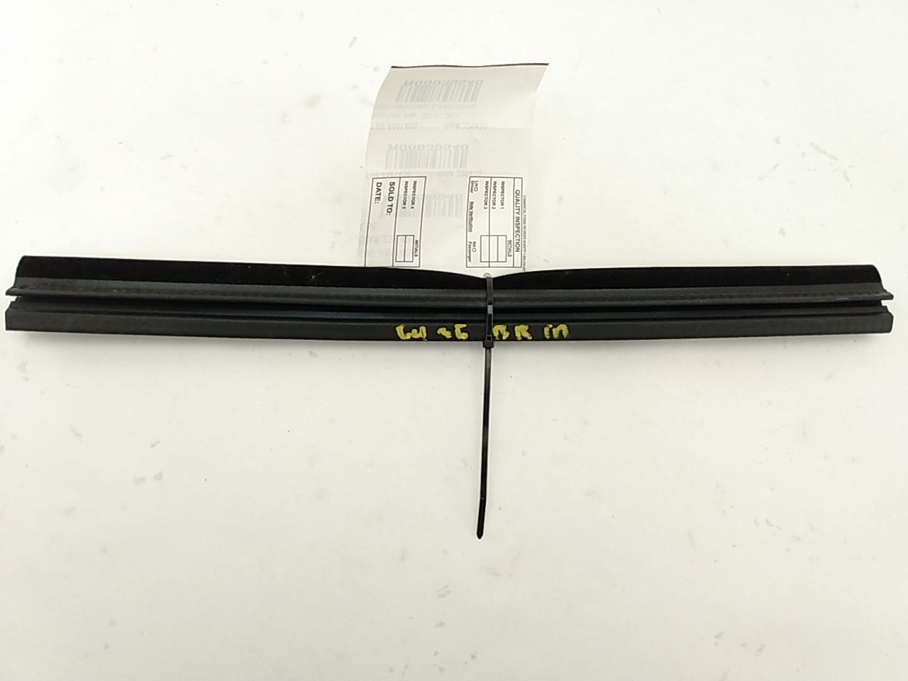 Hummer H3 Rear Right Inner Window Sweep