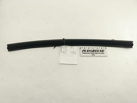 Hummer H3 Front Right Inner Window Sweep