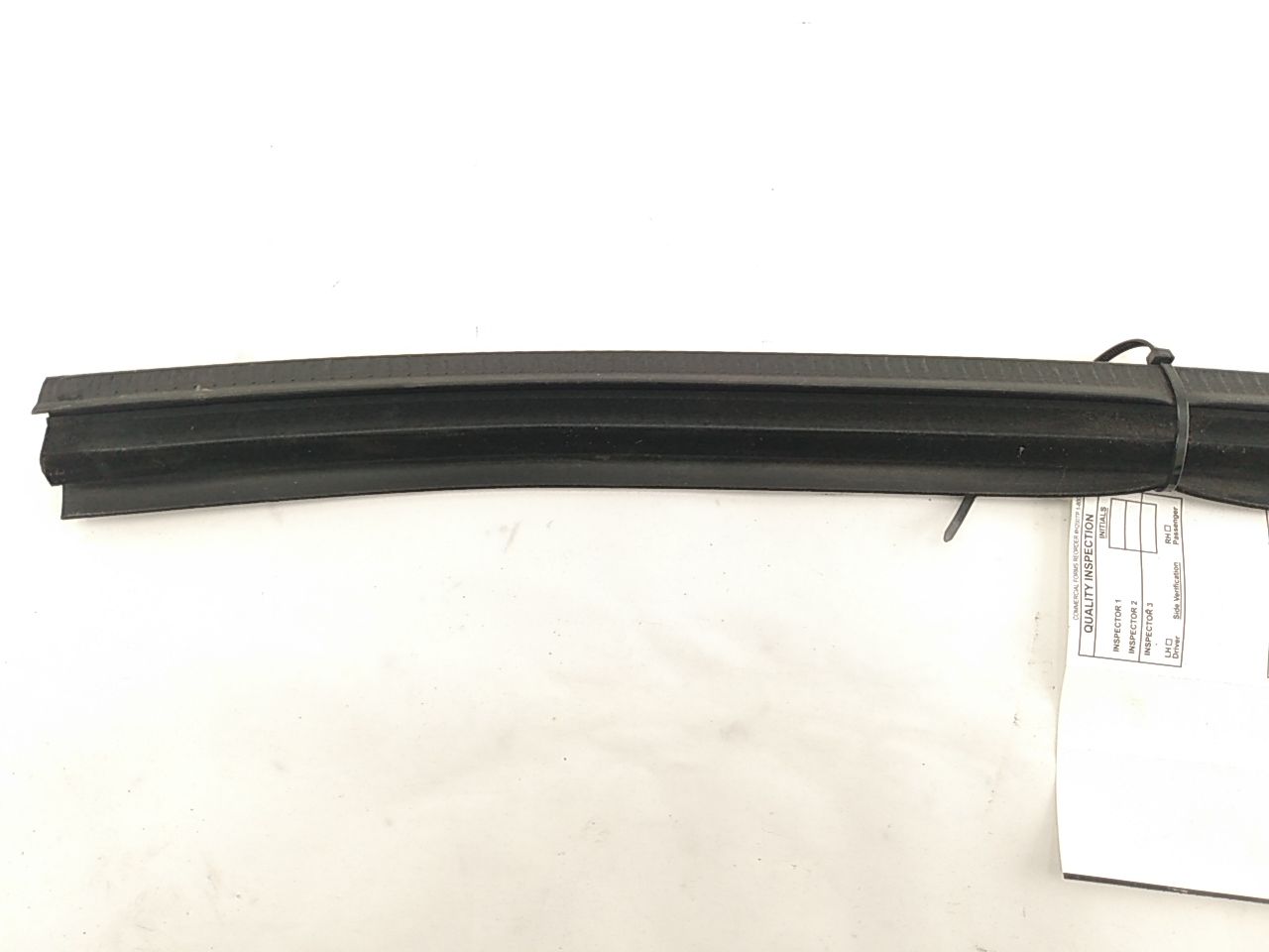 Hummer H3 Front Right Inner Window Sweep - 0