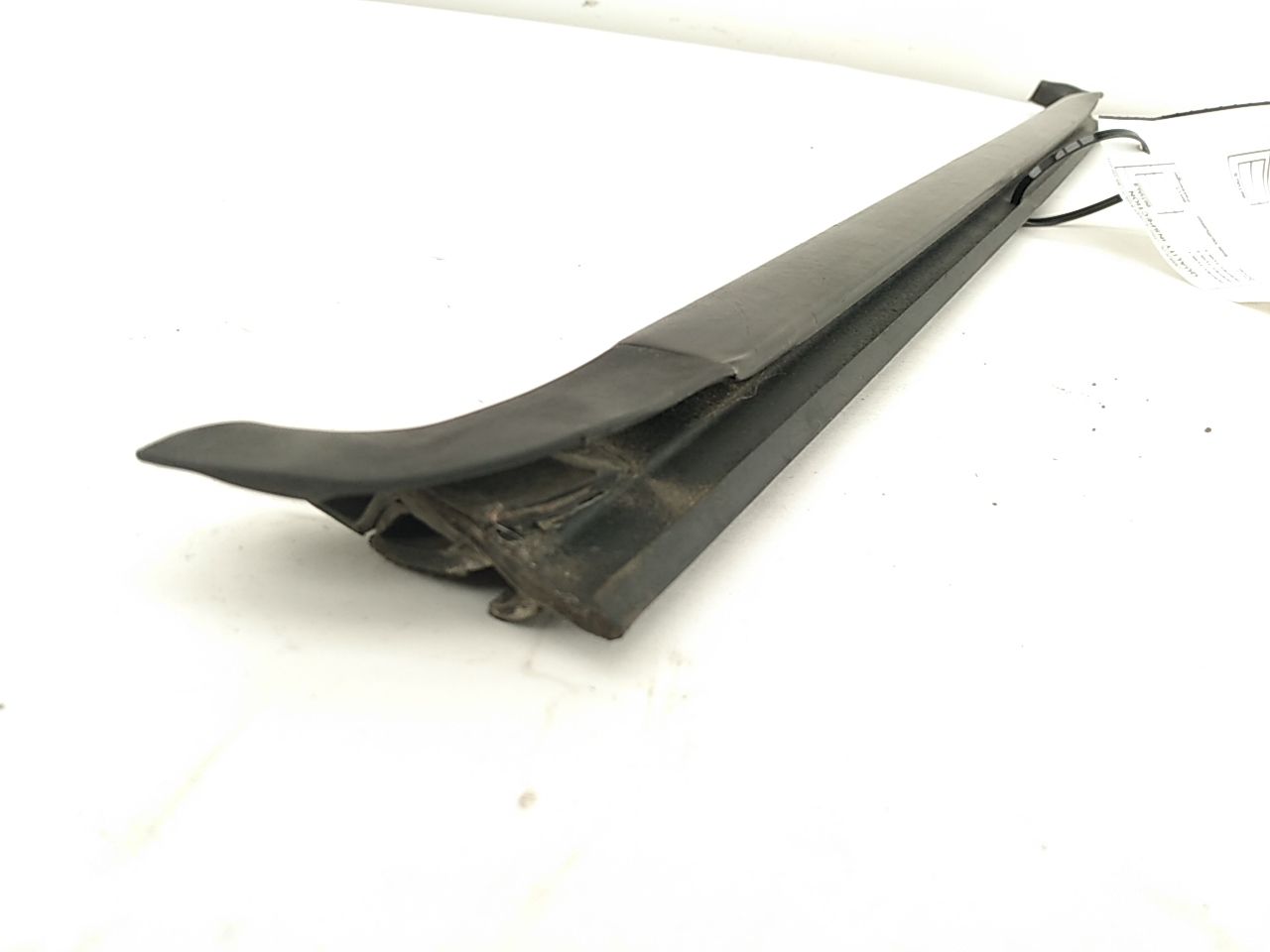 Hummer H3 Rear Left Outer Window Sweep