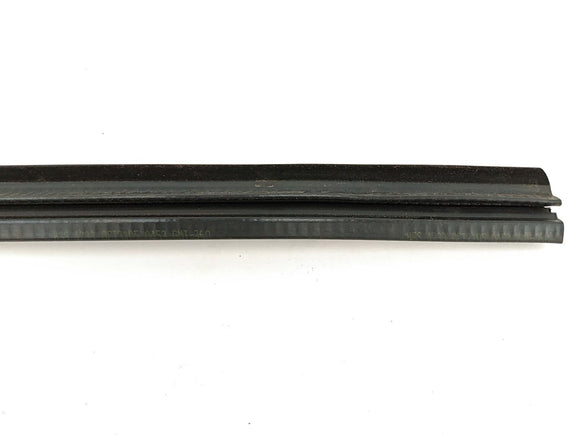 Hummer H3 Front Left Inner Window Sweep