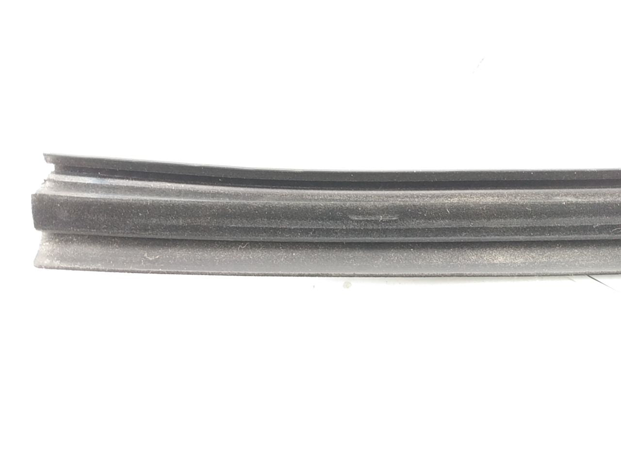 Hummer H3 Rear Right Inner Window Sweep - 0