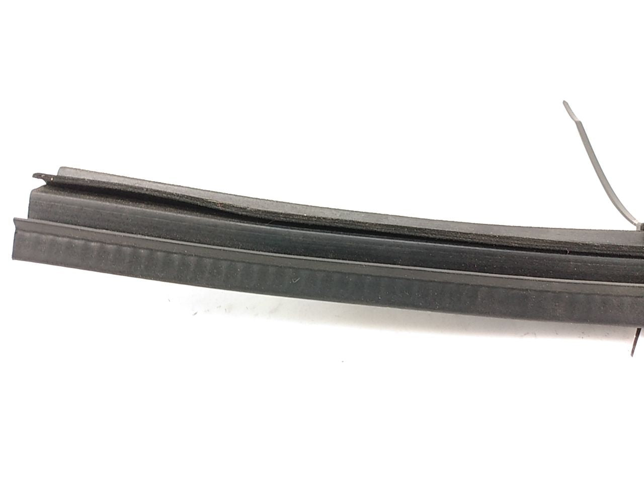 Hummer H3 Rear Right Inner Window Sweep