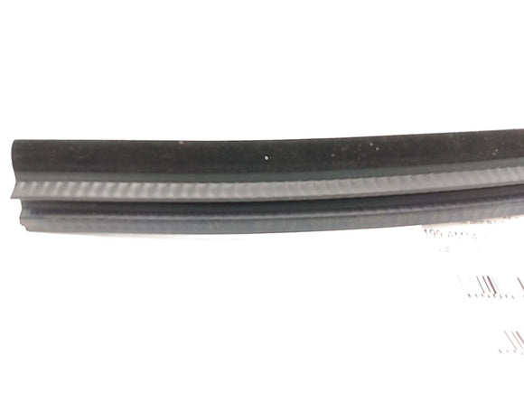 Hummer H3 Rear Right Inner Window Sweep