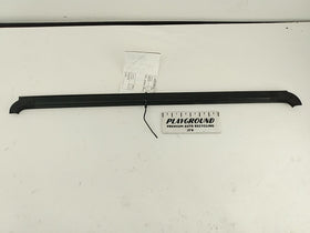 Hummer H3 Front Right Outer Window Sweep