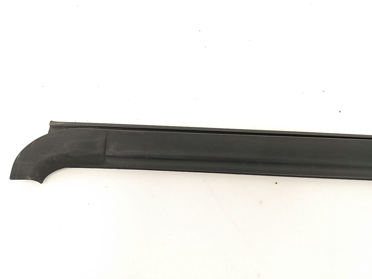 Hummer H3 Front Right Outer Window Sweep