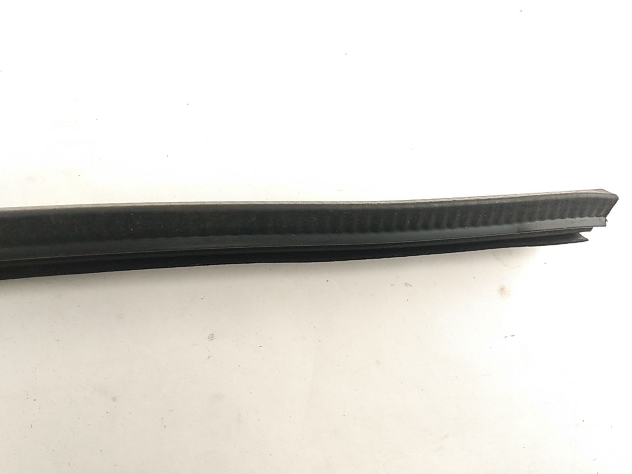 Hummer H3 Front Right Inner Window Sweep