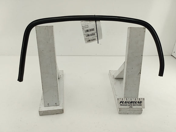Hummer H3 Front Left Inner Upper Door Seal