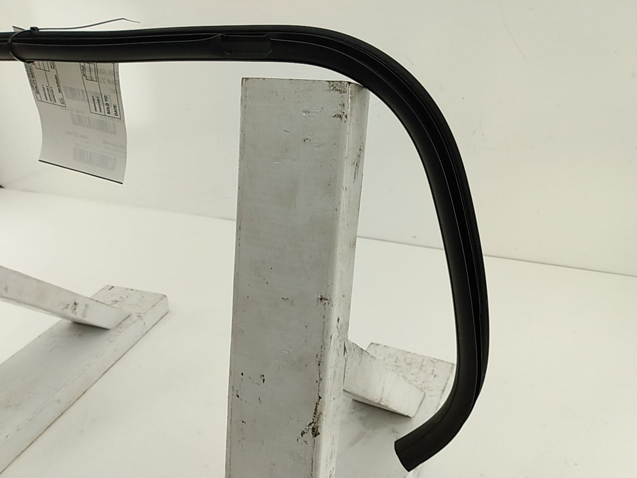 Hummer H3 Rear Left Inner Upper Door Seal