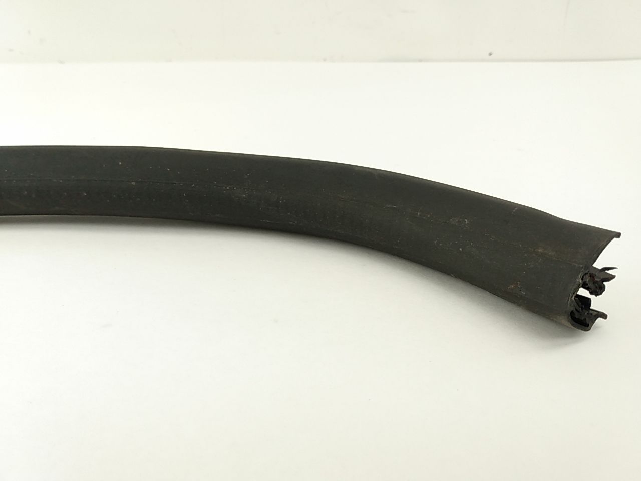 Hummer H3 Rear Left Inner Upper Door Seal