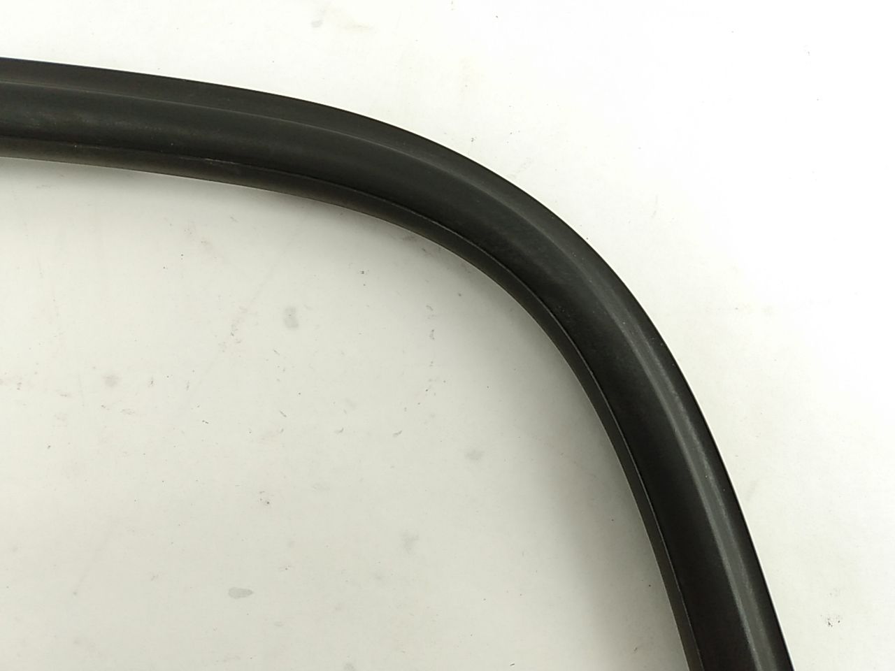 Hummer H3 Rear Right Inner Upper Door Seal