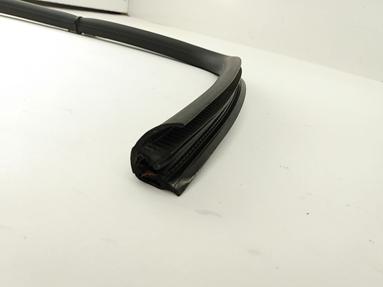 Hummer H3 Rear Right Inner Upper Door Seal