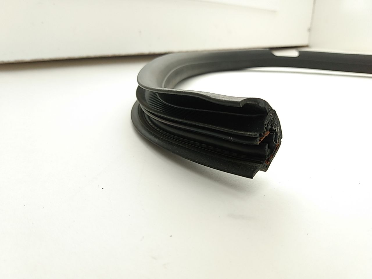 Hummer H3 Rear Right Inner Upper Door Seal