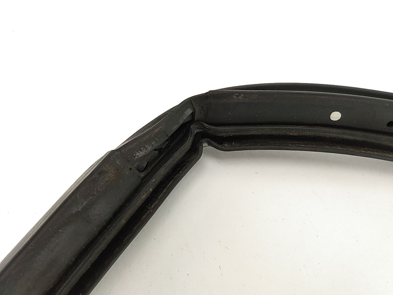 Hummer H3 Front Right Upper Door Seal