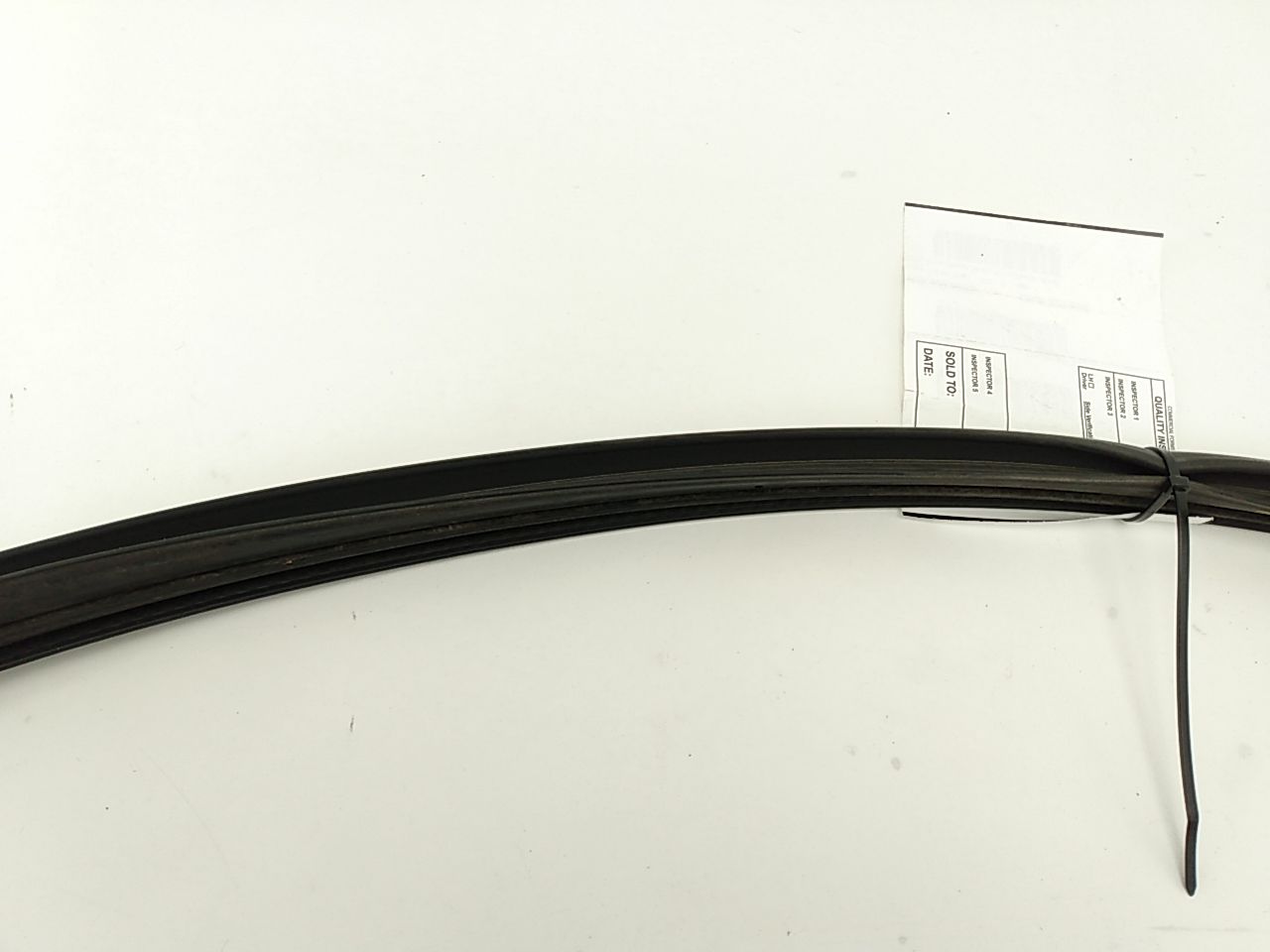 Hummer H3 Front Right Upper Door Seal