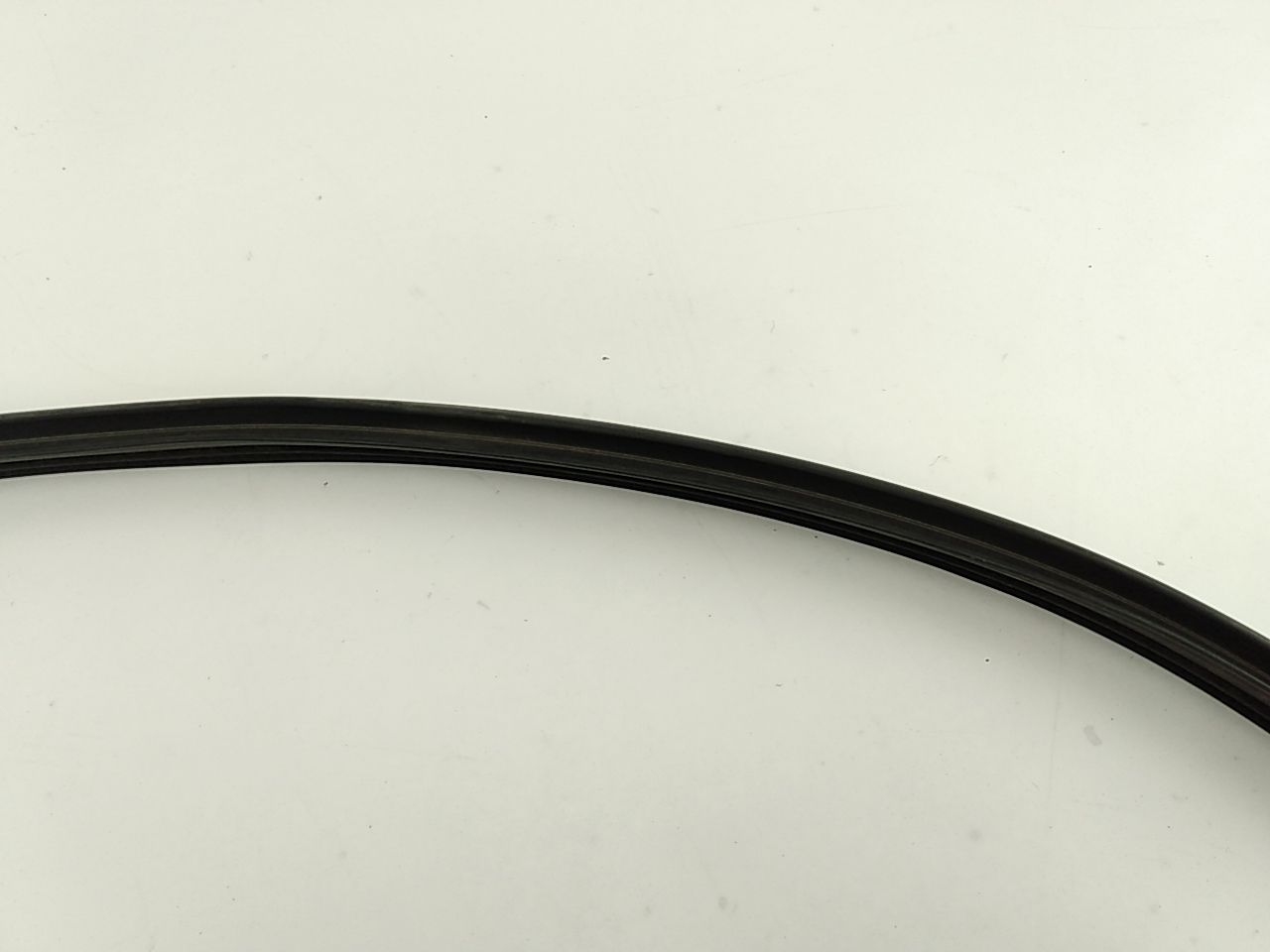 Hummer H3 Front Right Upper Door Seal