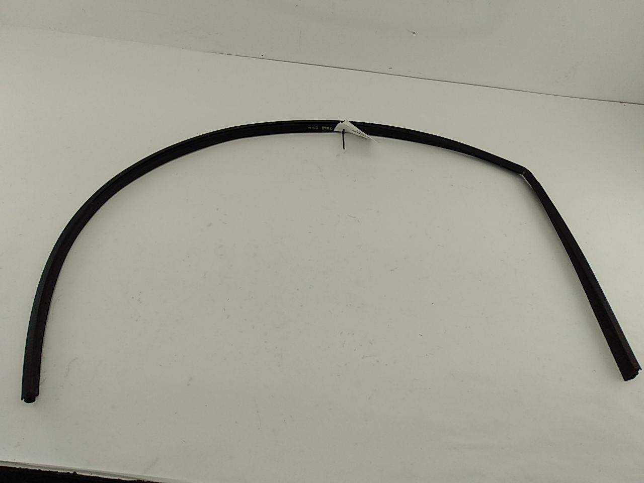 Hummer H3 Front Right Upper Door Seal