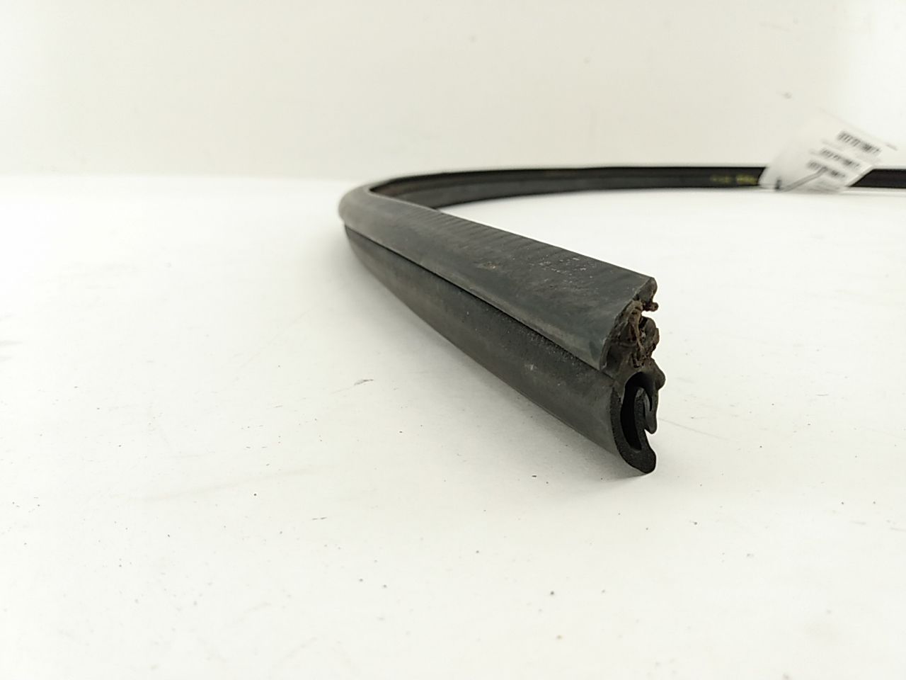 Hummer H3 Front Right Upper Door Seal