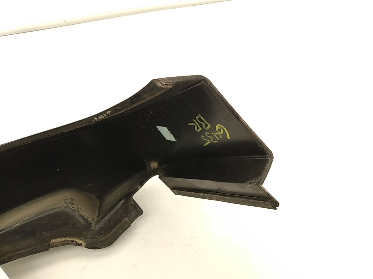 Hummer H3 Rear Right Quarter Moulding