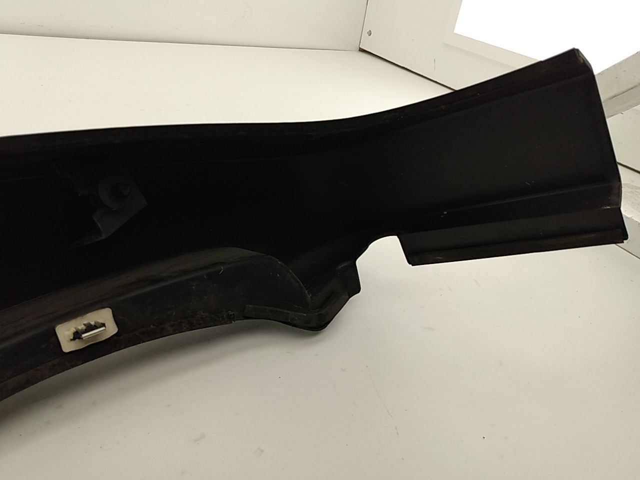 Hummer H3 Rear Right Quarter Moulding